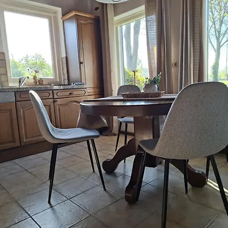 Genderens Buiten Holiday home