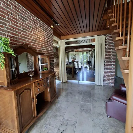 Holiday home Genderens Buiten Genderen