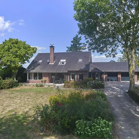 Ferienhaus Genderens Buiten